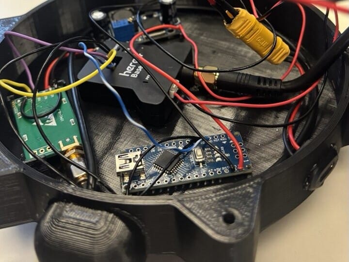 Open bottom case: Arduino Nano, receiver and LoRa module wiring.